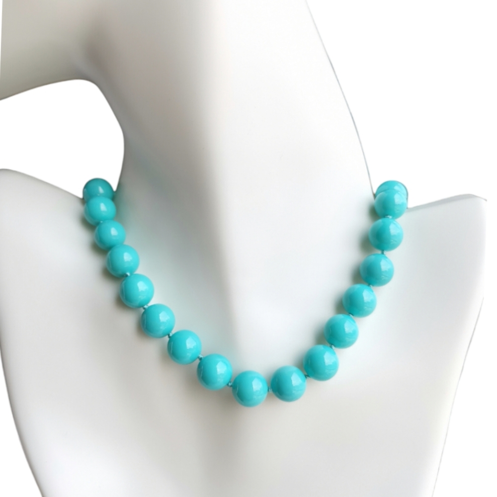 Turquoise Agate Bead Necklace 13mm 19 Inches